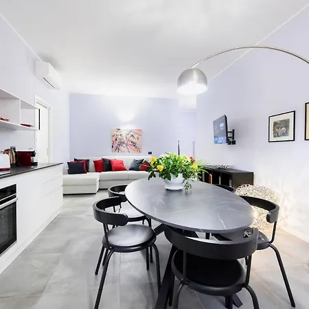 Luca-central Luxury * بيرغامو